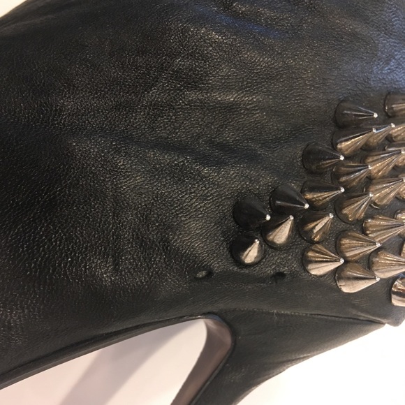 GIVANNO LEATHER SPIKE STILETTO BOOTIES - Picture 3 of 8